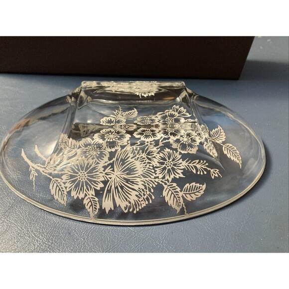 Vintage Martinsville Silver Overlay Oval Candy , Pickle, Relish Dish 8" x 5" x 2 - Picture 8 of 12